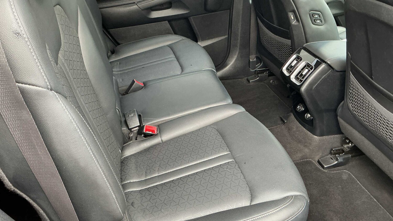 Used Kia Sorento 2021 for sale - 76351624: Photo 16