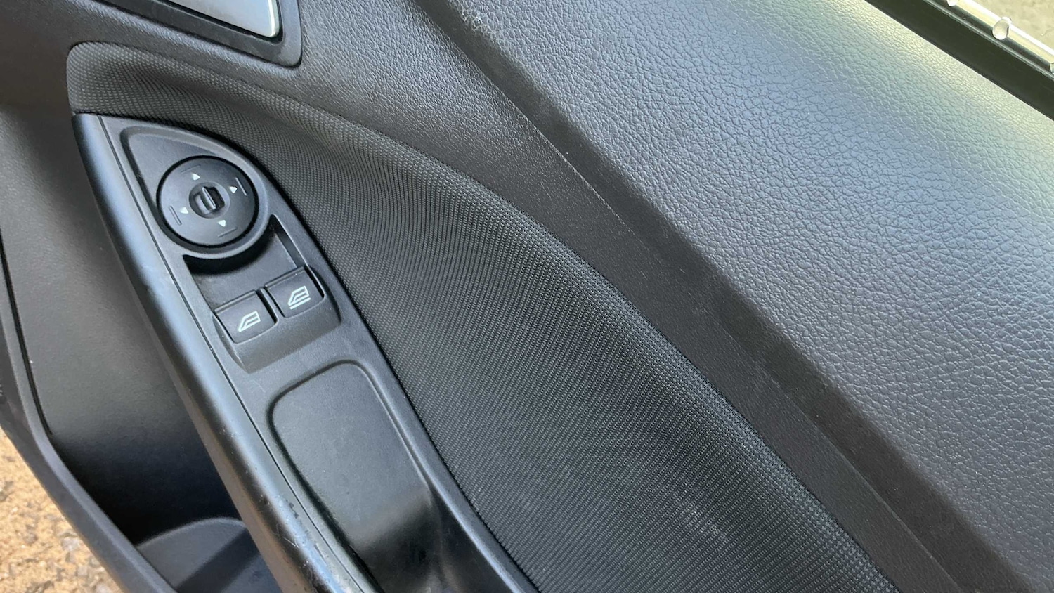 Used Ford Focus 2013 for sale - 76351626: Photo 10