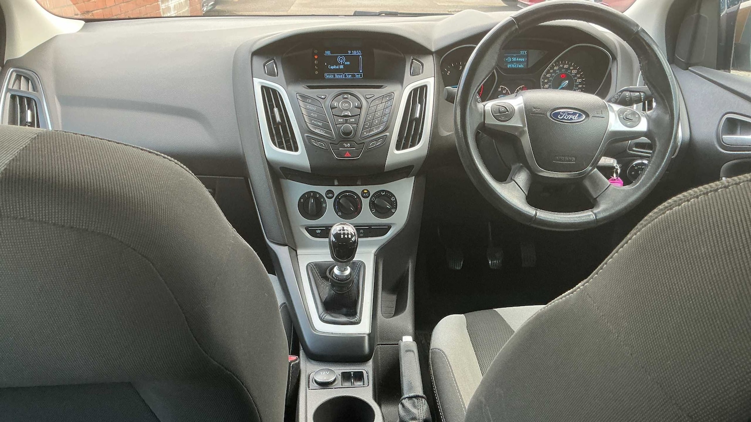 Used Ford Focus 2013 for sale - 76351626: Photo 16