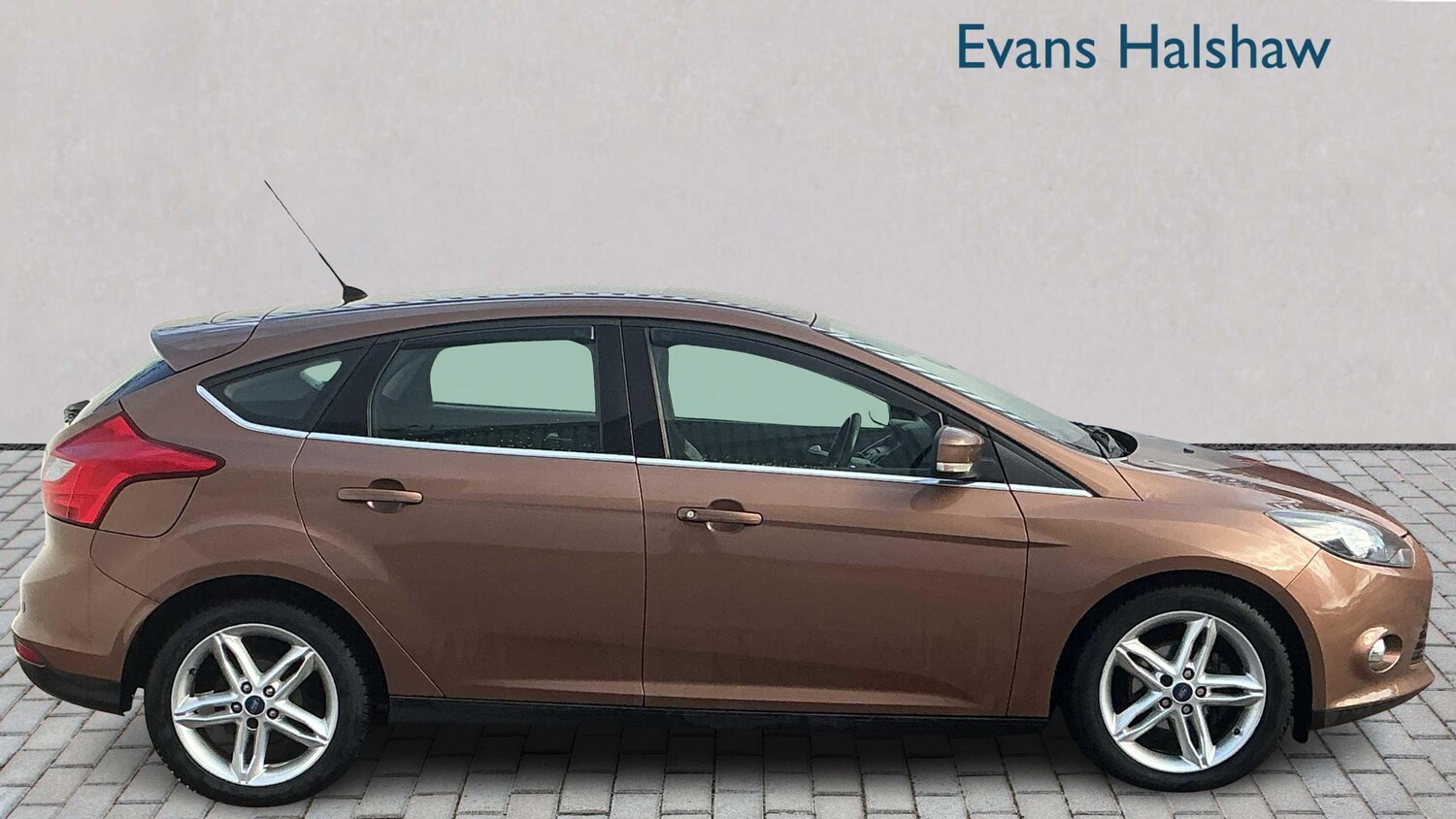 Used Ford Focus 2013 for sale - 76351626: Photo 4