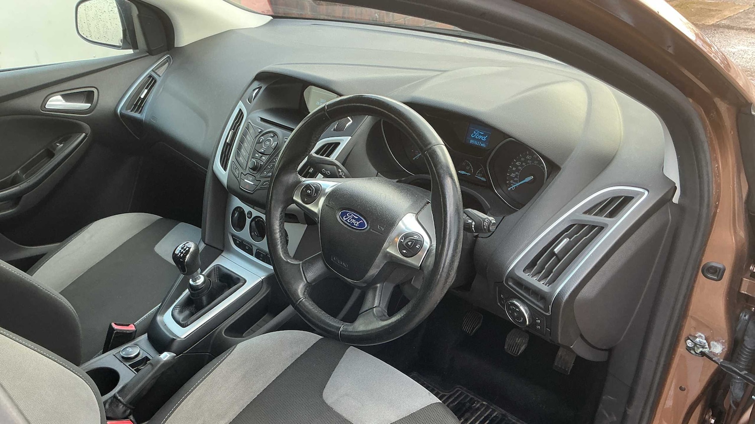 Used Ford Focus 2013 for sale - 76351626: Photo 9