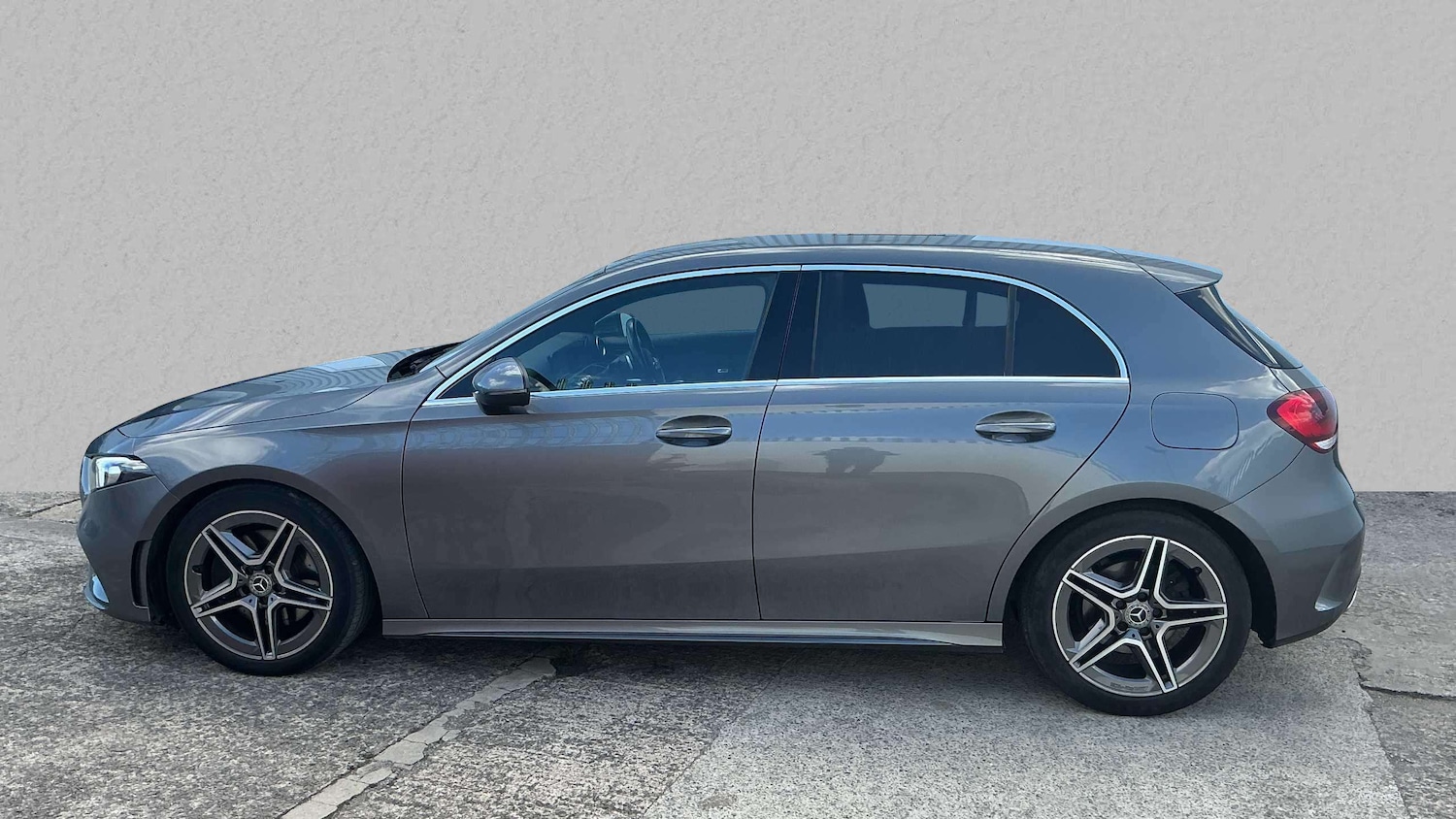 Used Mercedes-Benz A-Class 2021 for sale - 76045198: Photo 5