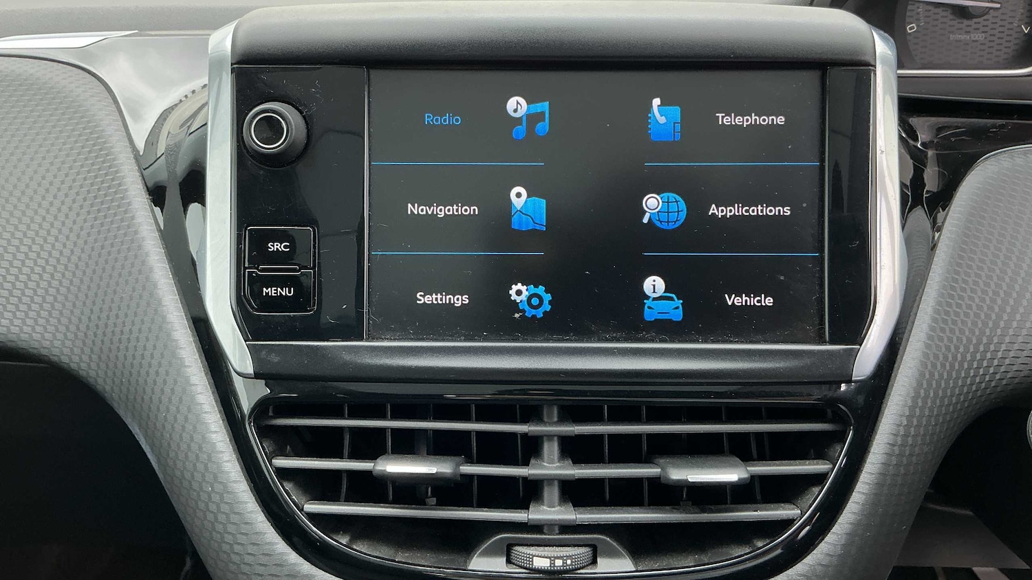 Used Peugeot 2008 2017 for sale - 76351599: Photo 14