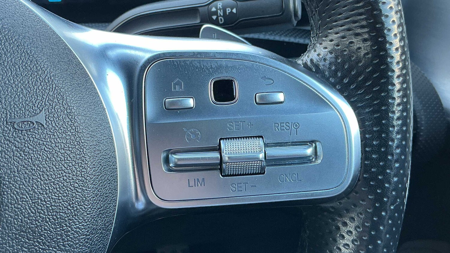 Used Mercedes-Benz CLA 2020 for sale - 76218363: Photo 29