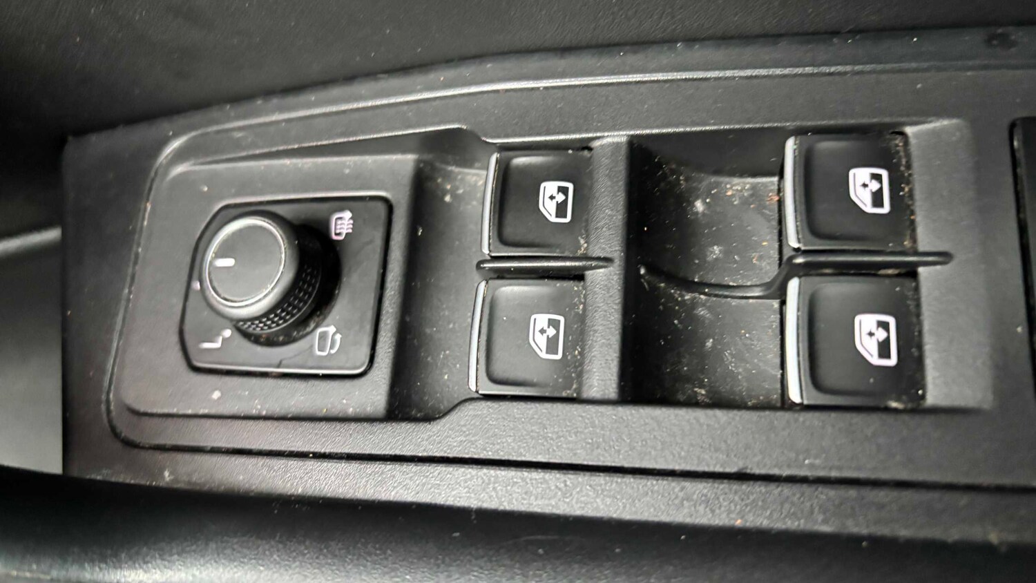 Used Volkswagen T-Roc 2022 for sale - 77589105: Photo 14