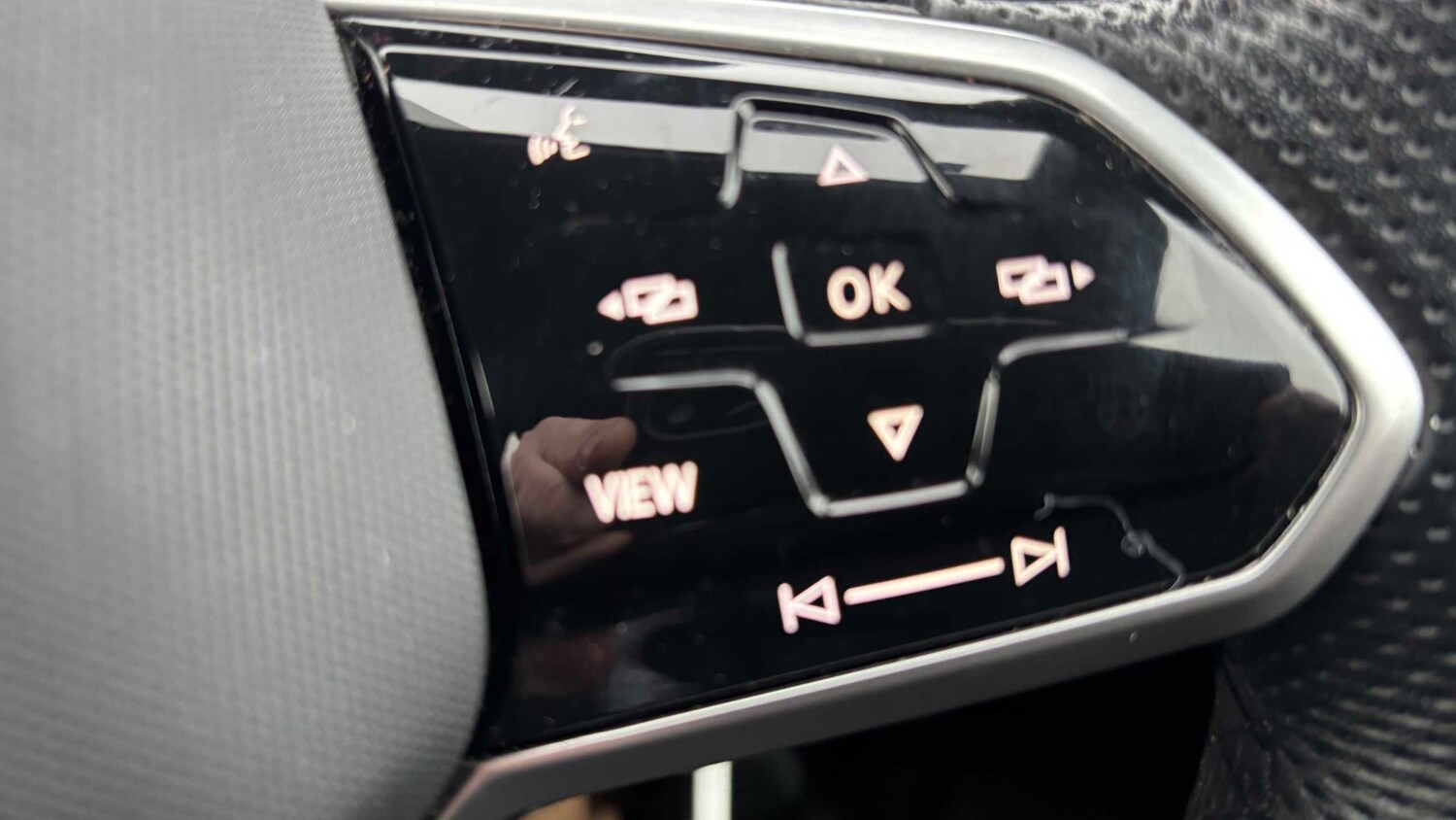 Used Volkswagen T-Roc 2022 for sale - 77589105: Photo 20