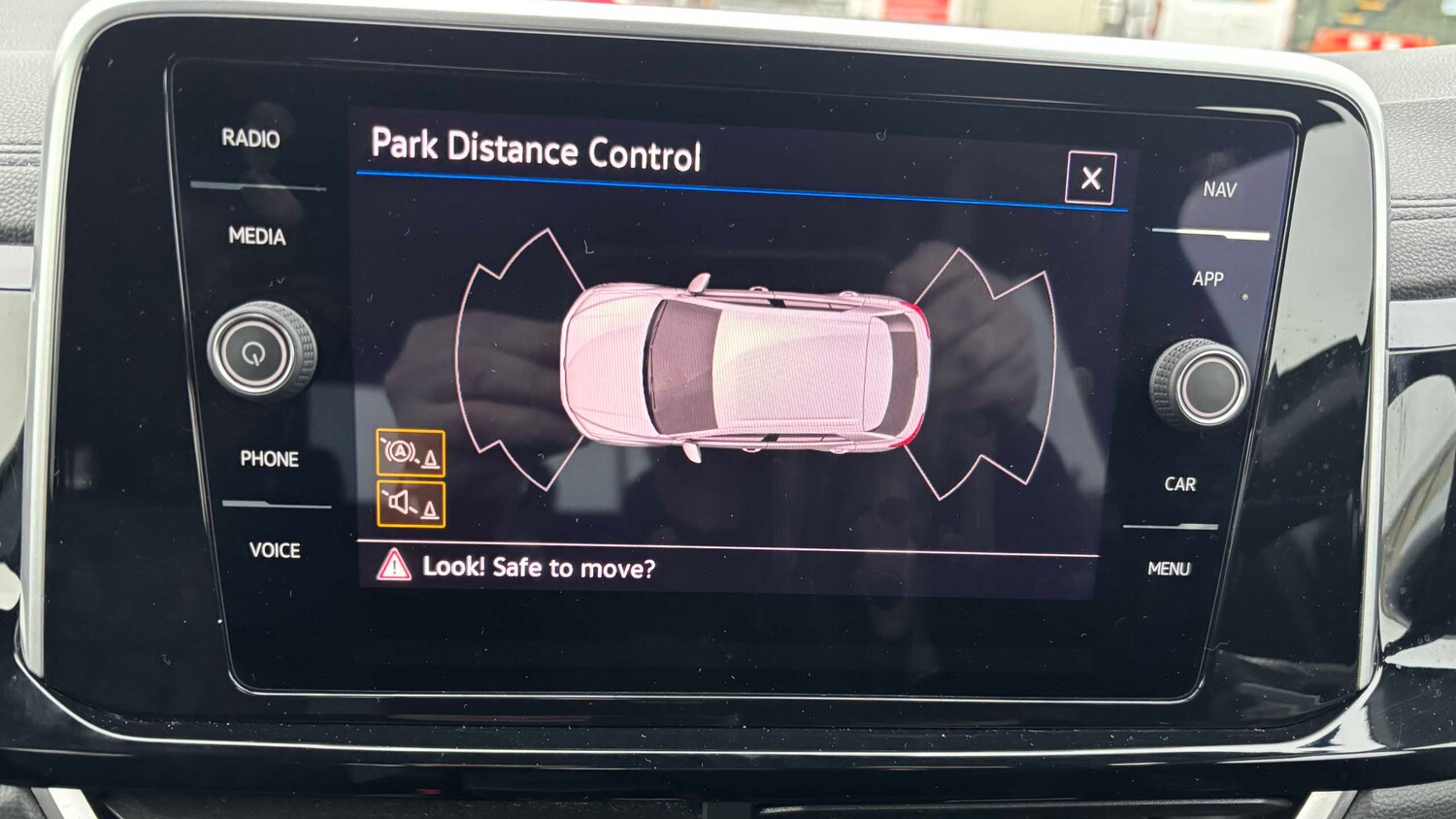 Used Volkswagen T-Roc 2022 for sale - 77589105: Photo 22