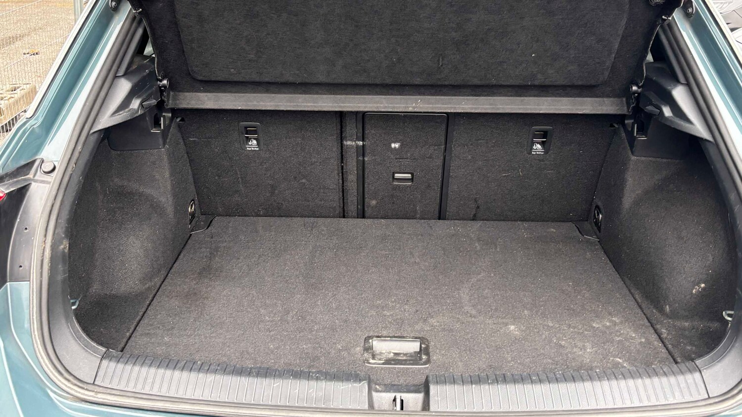 Used Volkswagen T-Roc 2022 for sale - 77589105: Photo 8