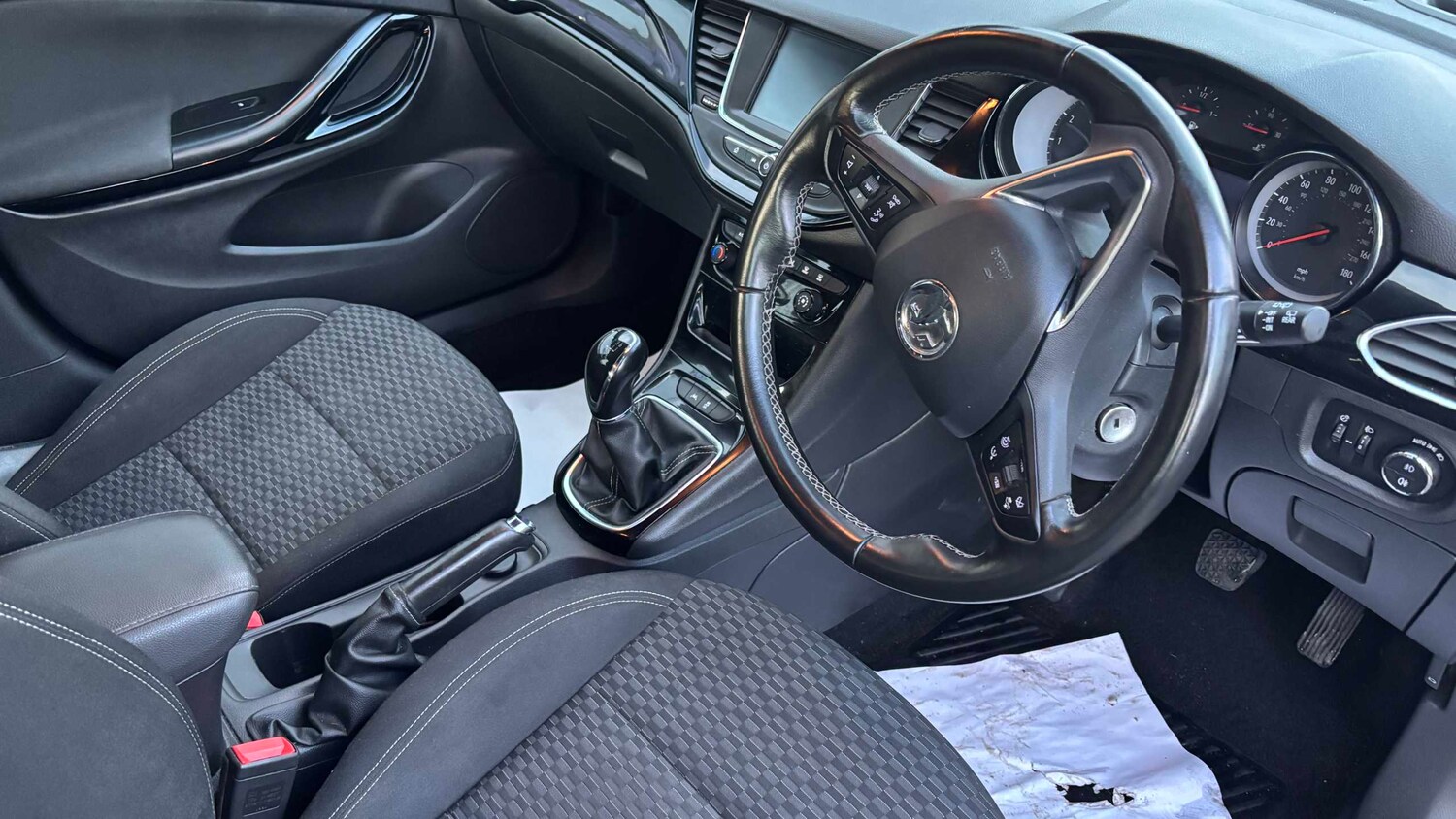 Used Vauxhall Astra 2017 for sale - 77257159: Photo 10