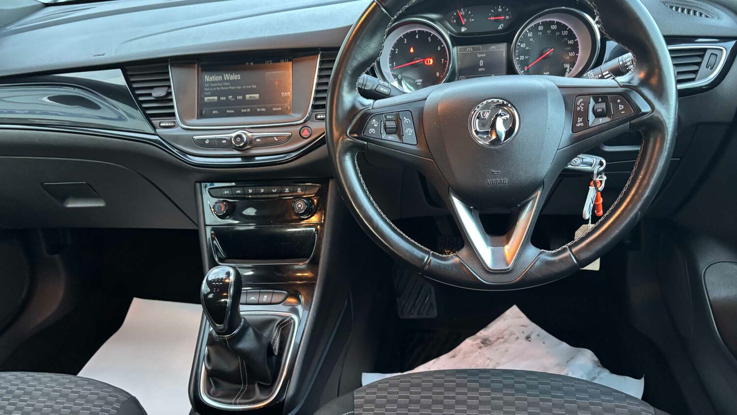 Used Vauxhall Astra 2017 for sale - 77257159: Photo 16