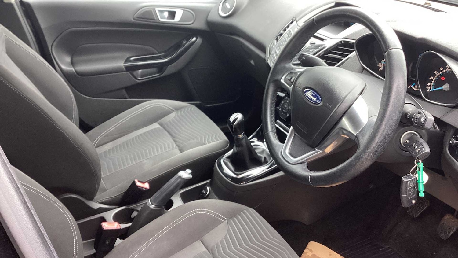 Used Ford Fiesta 2015 for sale - 76351582: Photo 13