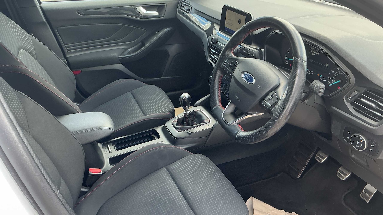 Used Ford Focus 2019 for sale - 76488093: Photo 13