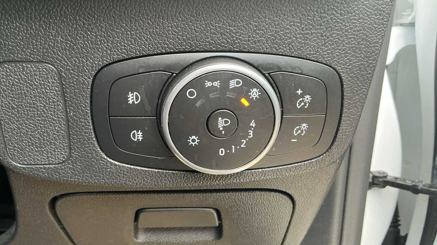 Used Ford Focus 2019 for sale - 76488093: Photo 28