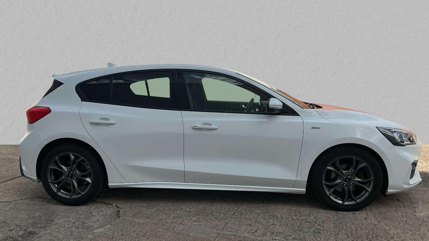 Used Ford Focus 2019 for sale - 76488093: Photo 4