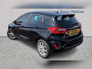 Used Ford Fiesta 2018 for sale - 79443901: Photo