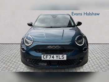 Used Fiat 600 2025 for sale - 79351727: Photo