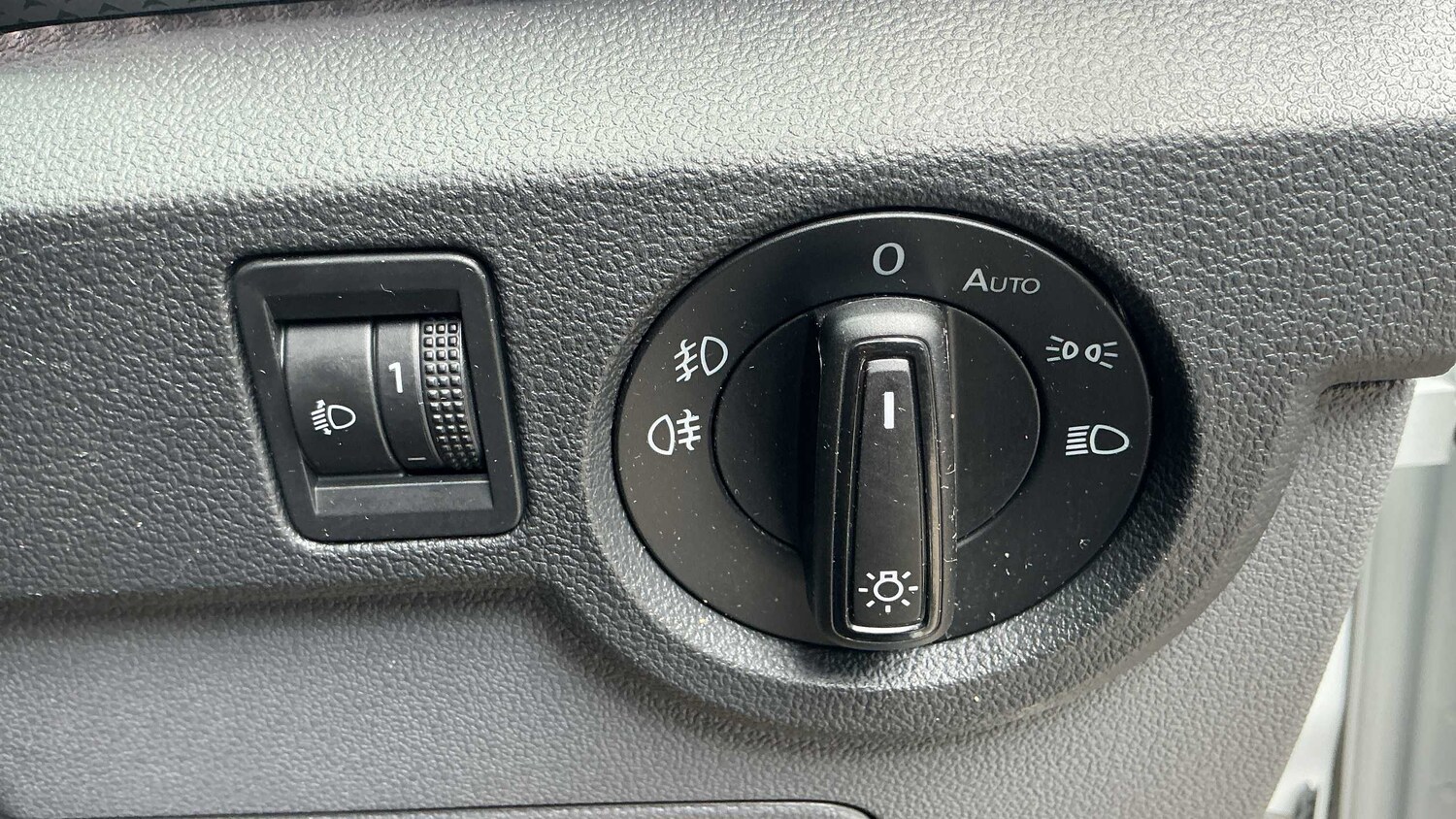 Used Volkswagen T-Cross 2021 for sale - 75968012: Photo 27