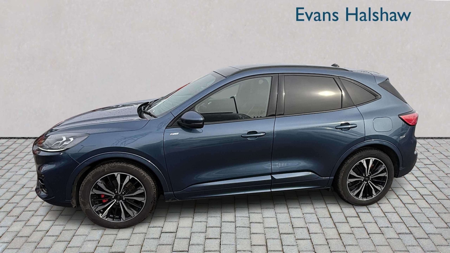 Used Ford Kuga 2023 for sale - 78010465: Photo 3