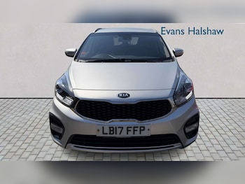 Used Kia Carens 2017 for sale - 78707115: Photo