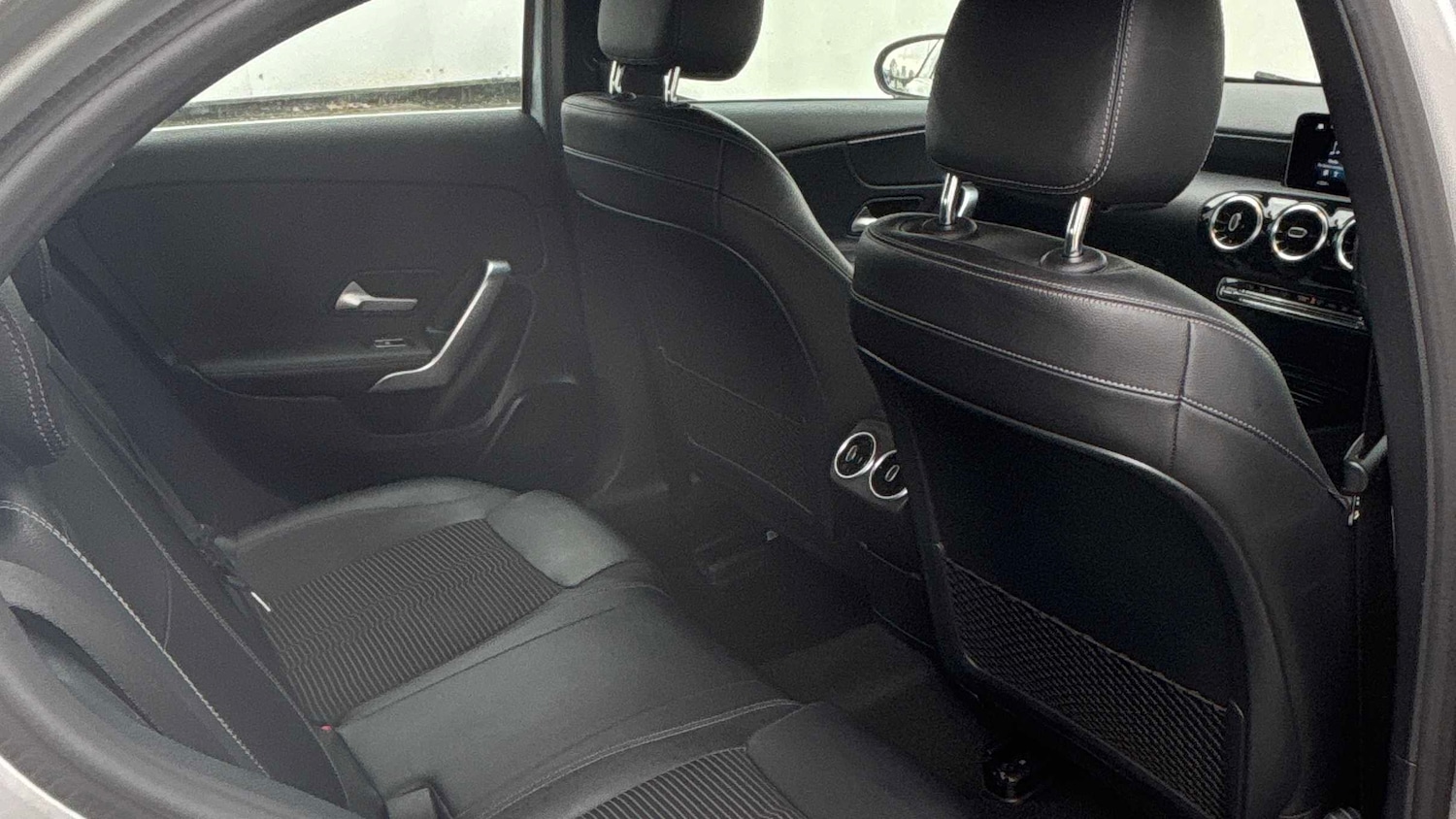 Used Mercedes-Benz A-Class 2018 for sale - 76460520: Photo 14