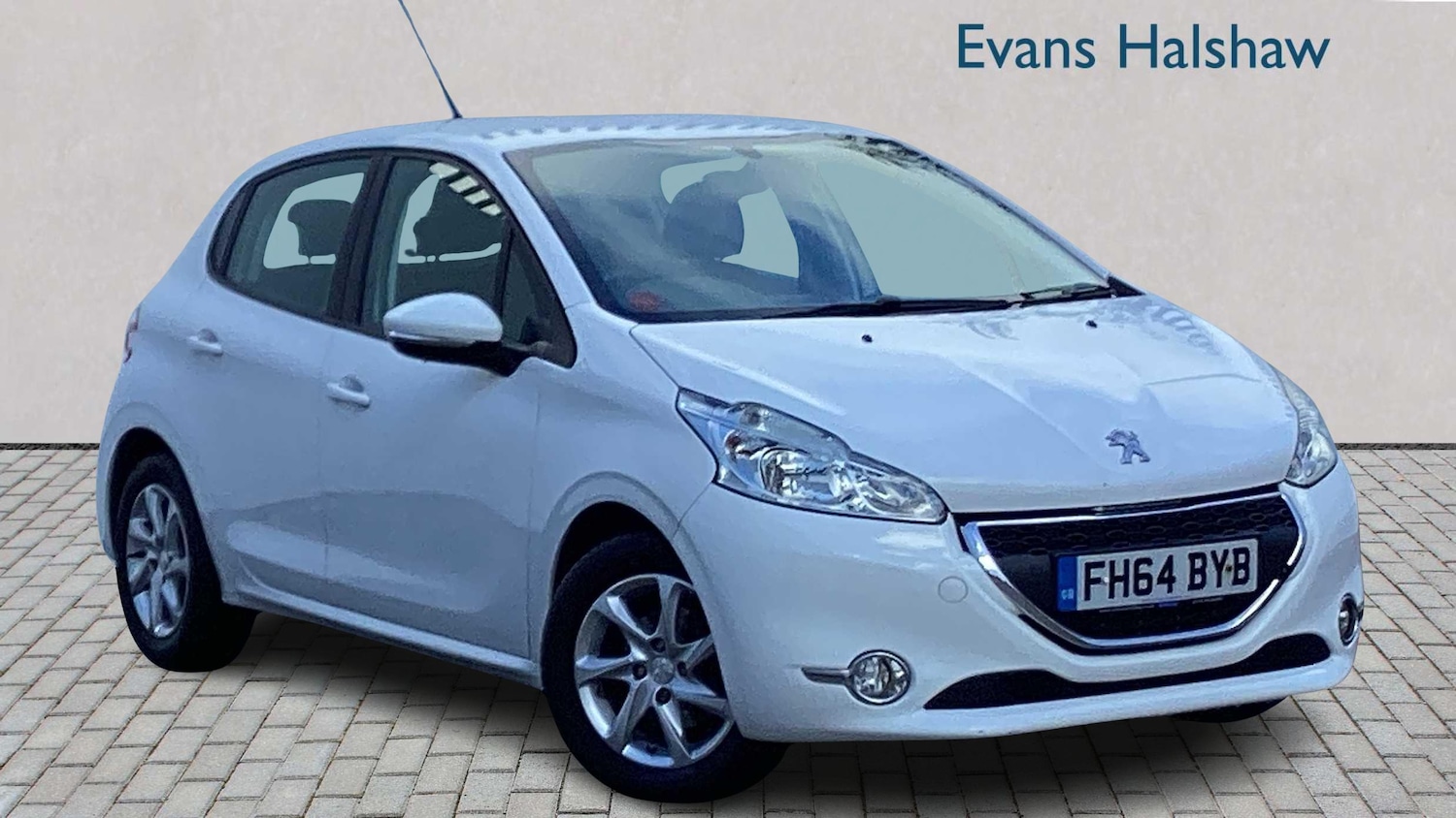 Used Peugeot 208 2015 for sale - 76351712: Photo 1