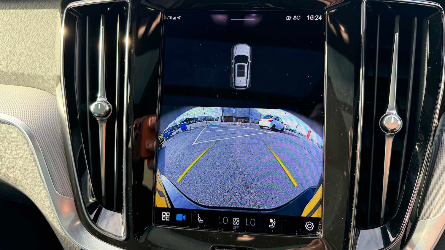 Used Volvo V60 2022 for sale - 78037522: Photo 16