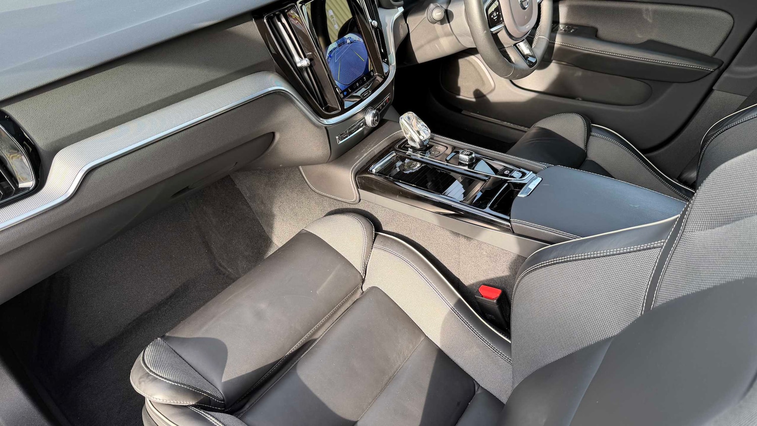 Used Volvo V60 2022 for sale - 78037522: Photo 19