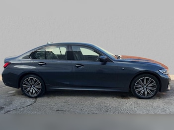 Used BMW 3 Series 2021 for sale - 75813329: Photo