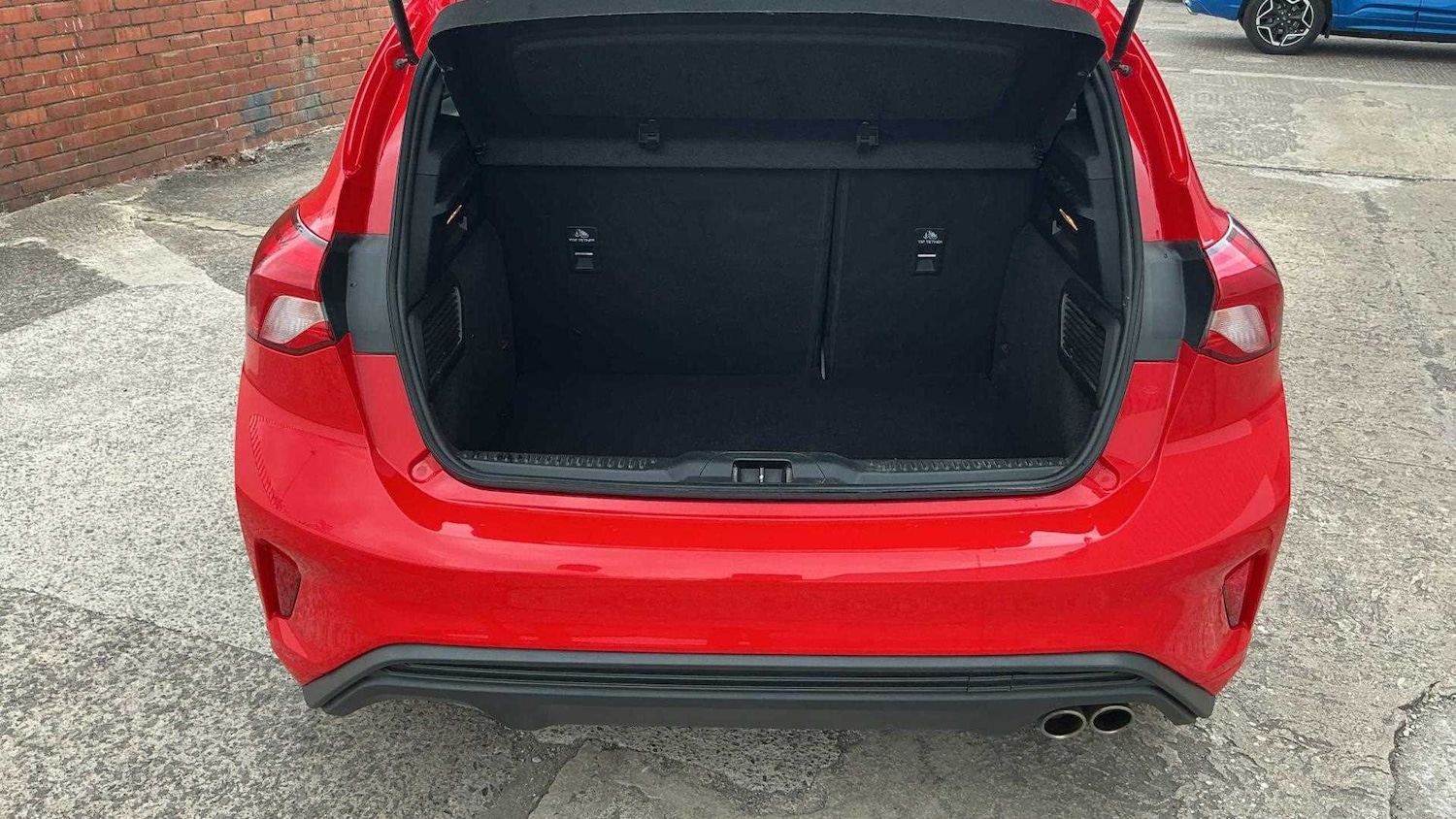 Used Ford Focus 2018 for sale - 76967875: Photo 13