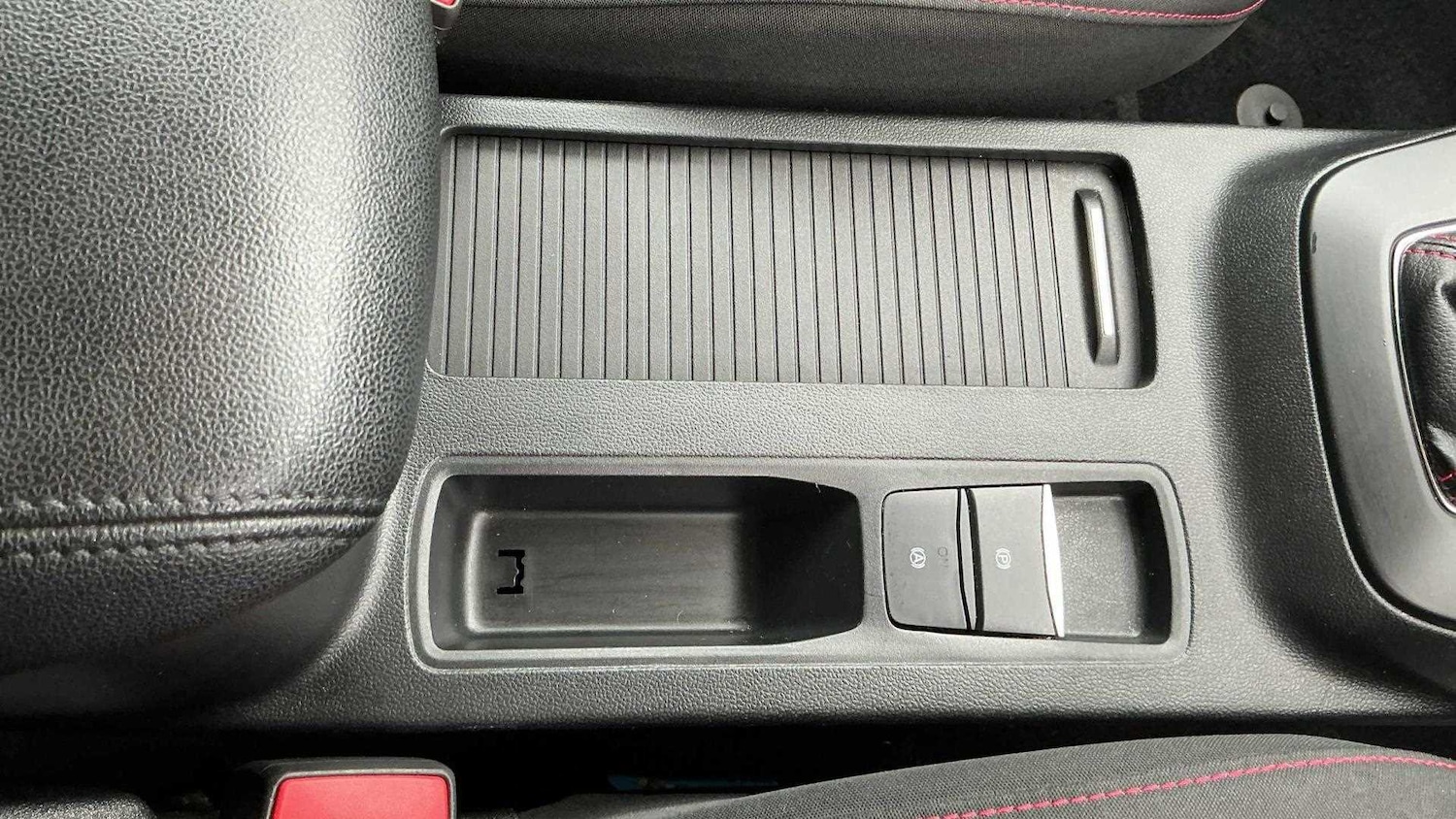 Used Ford Focus 2018 for sale - 76967875: Photo 25