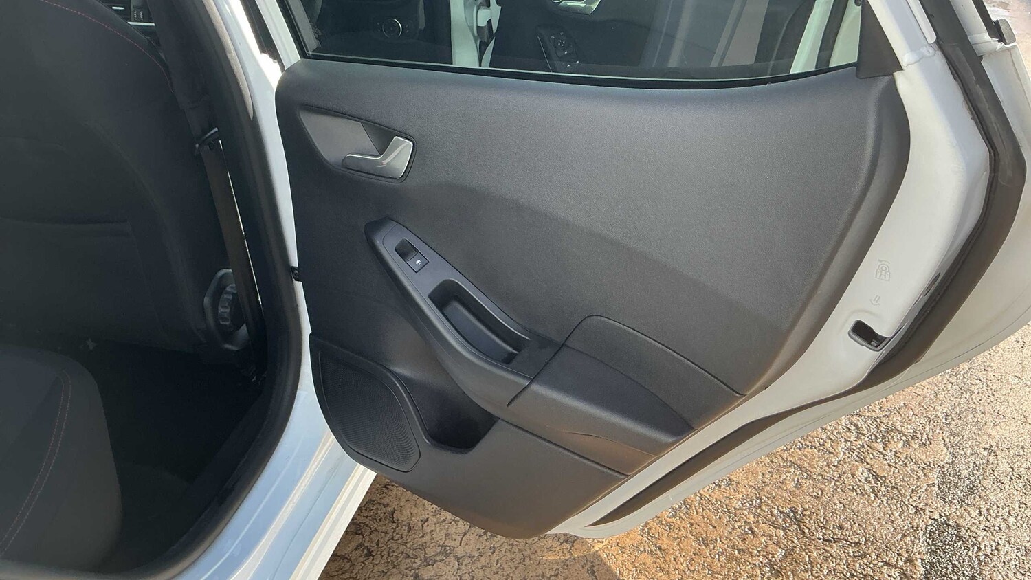 Used Ford Fiesta 2023 for sale - 75944331: Photo 32