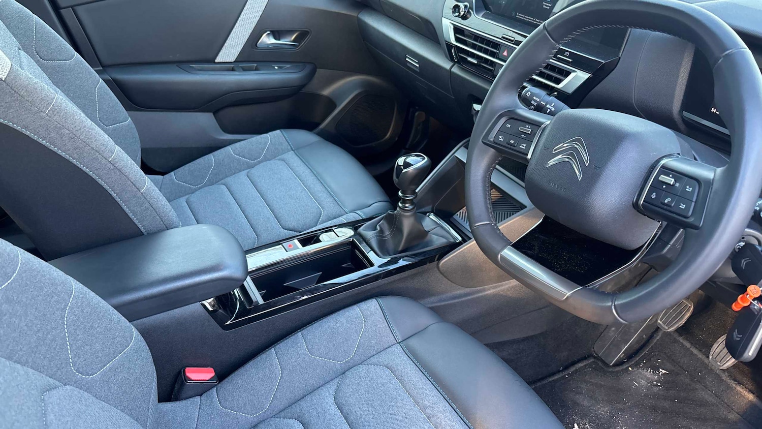 Used Citroen C4 2023 for sale - 76624553: Photo 8