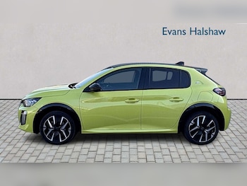 Used Peugeot 208 2024 for sale - 77772077: Photo