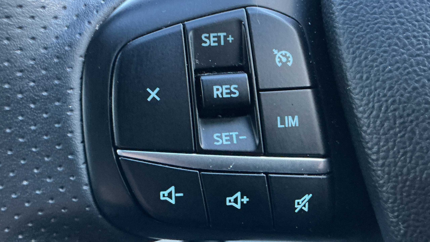 Used Ford Kuga 2021 for sale - 76774313: Photo 23