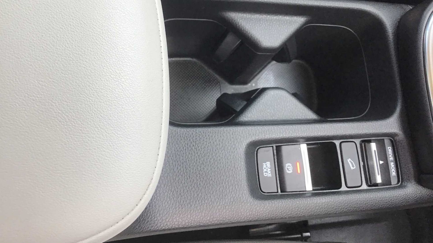 Used Honda HR-V 2023 for sale - 76262482: Photo 24