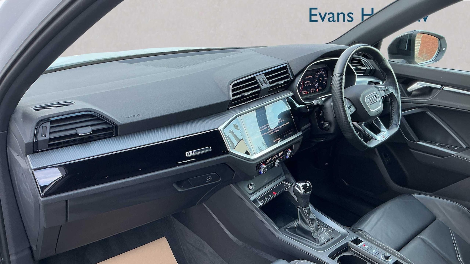 Used Audi Q3 2021 for sale - 76242588: Photo 11