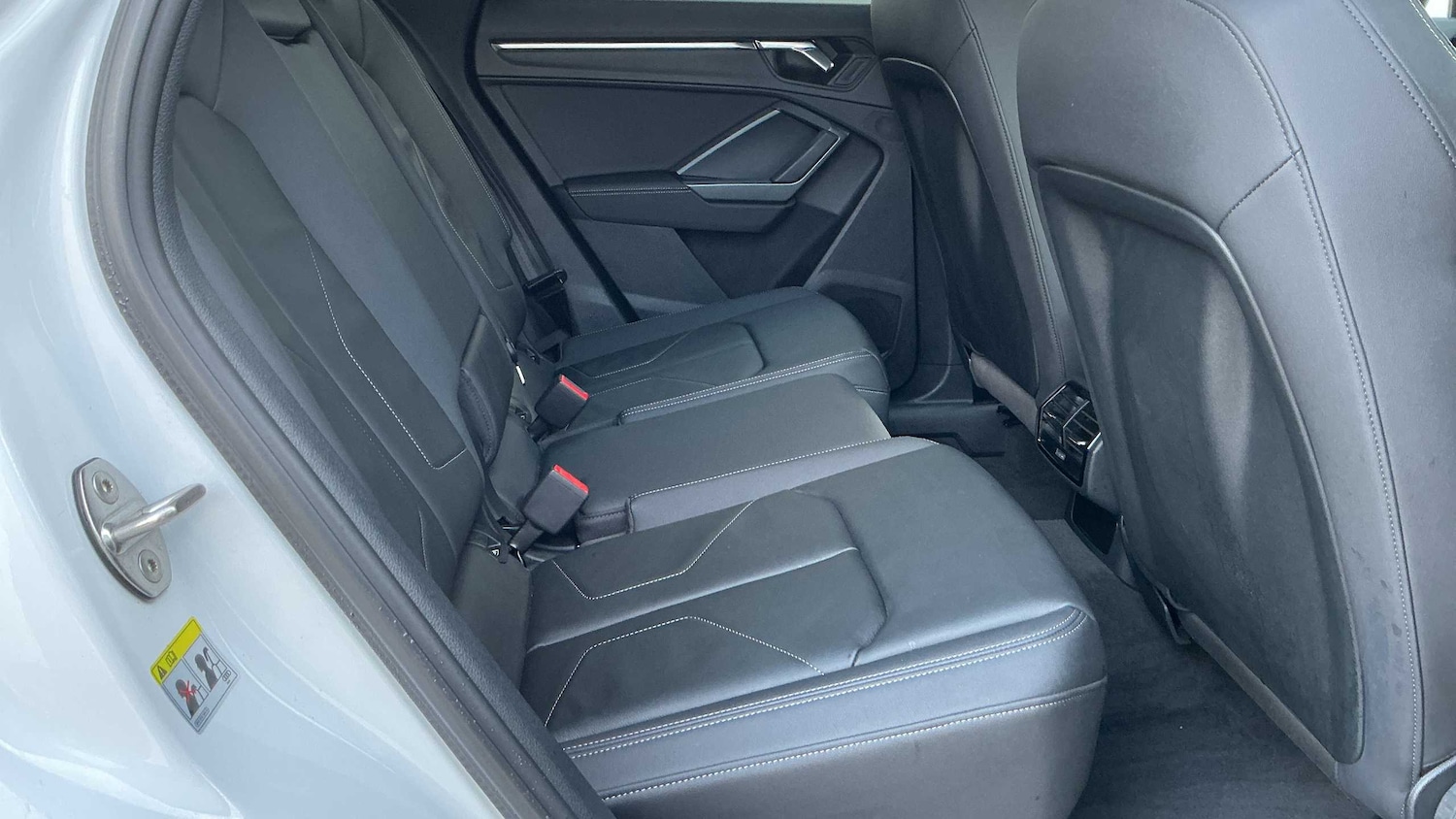 Used Audi Q3 2021 for sale - 76242588: Photo 13