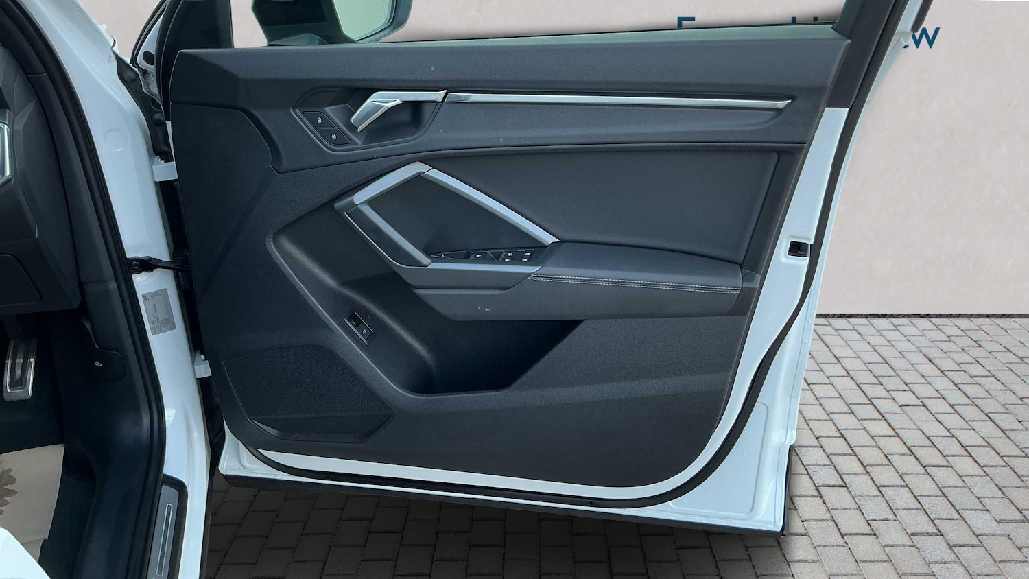 Used Audi Q3 2021 for sale - 76242588: Photo 14