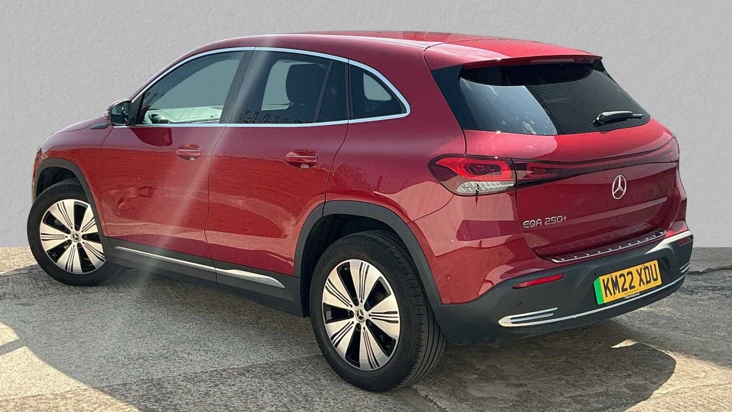 Used Mercedes-Benz EQA 2022 for sale - 75813342: Photo 3