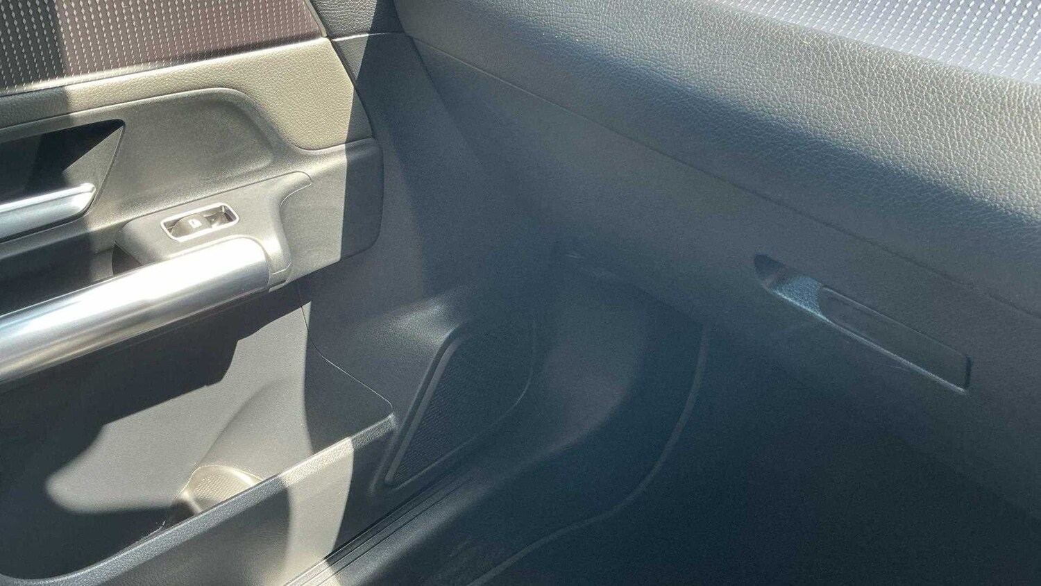 Used Mercedes-Benz EQA 2022 for sale - 75813342: Photo 30