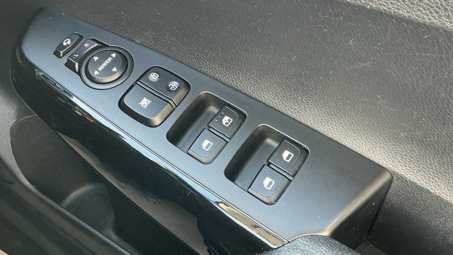 Used Kia Picanto 2023 for sale - 76501845: Photo 26