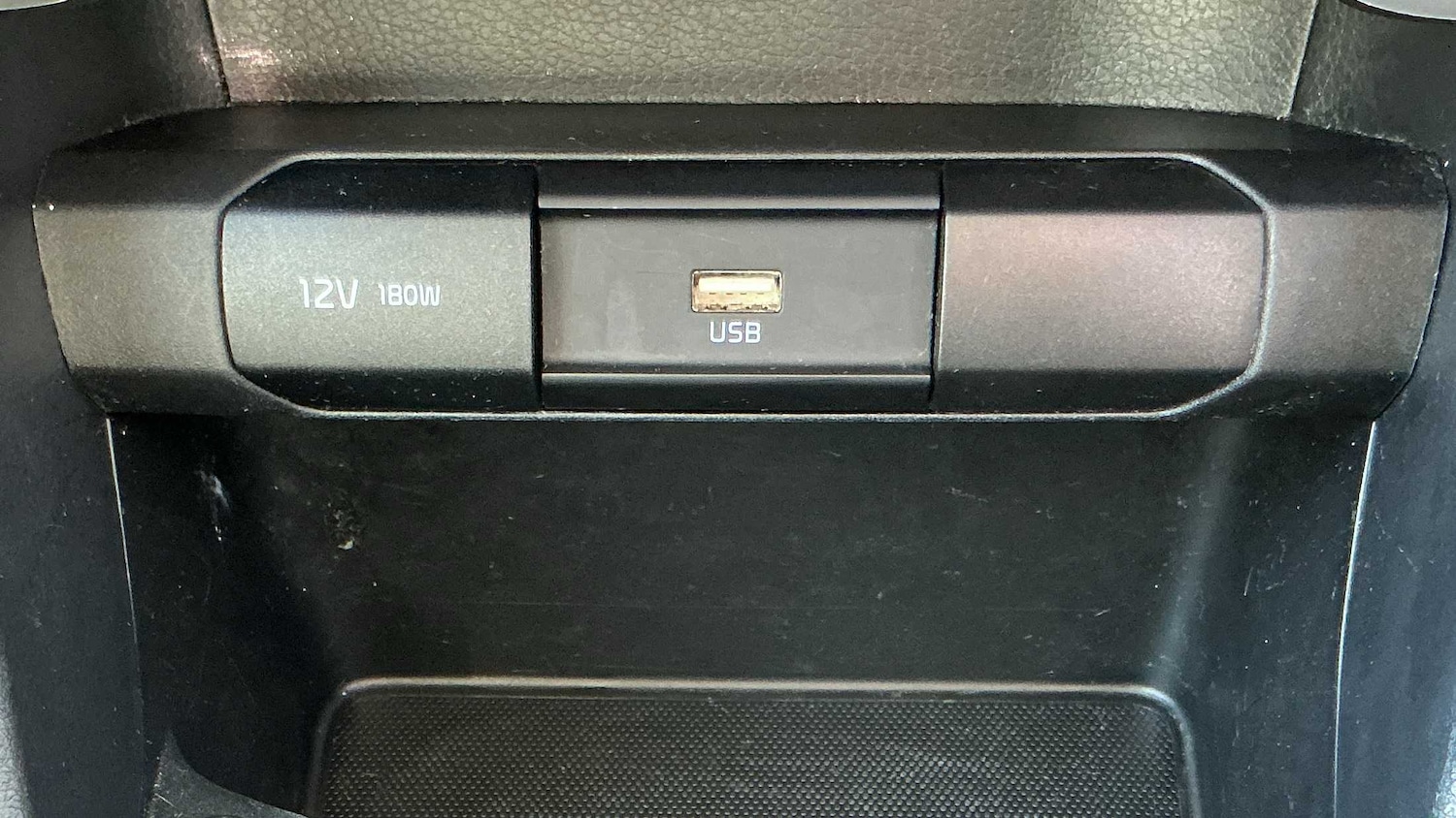 Used Kia Picanto 2023 for sale - 76501845: Photo 28