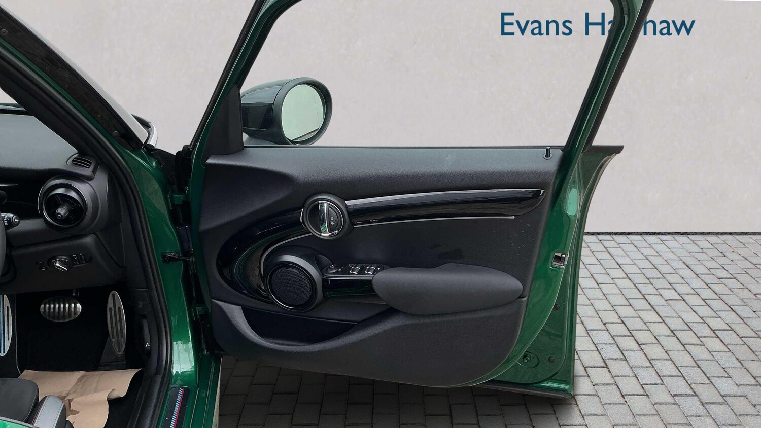 Used MINI Hatch 2024 for sale - 76262403: Photo 16