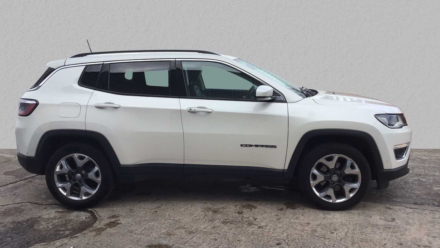 Used Jeep Compass 2018 for sale - 77628166: Photo 4