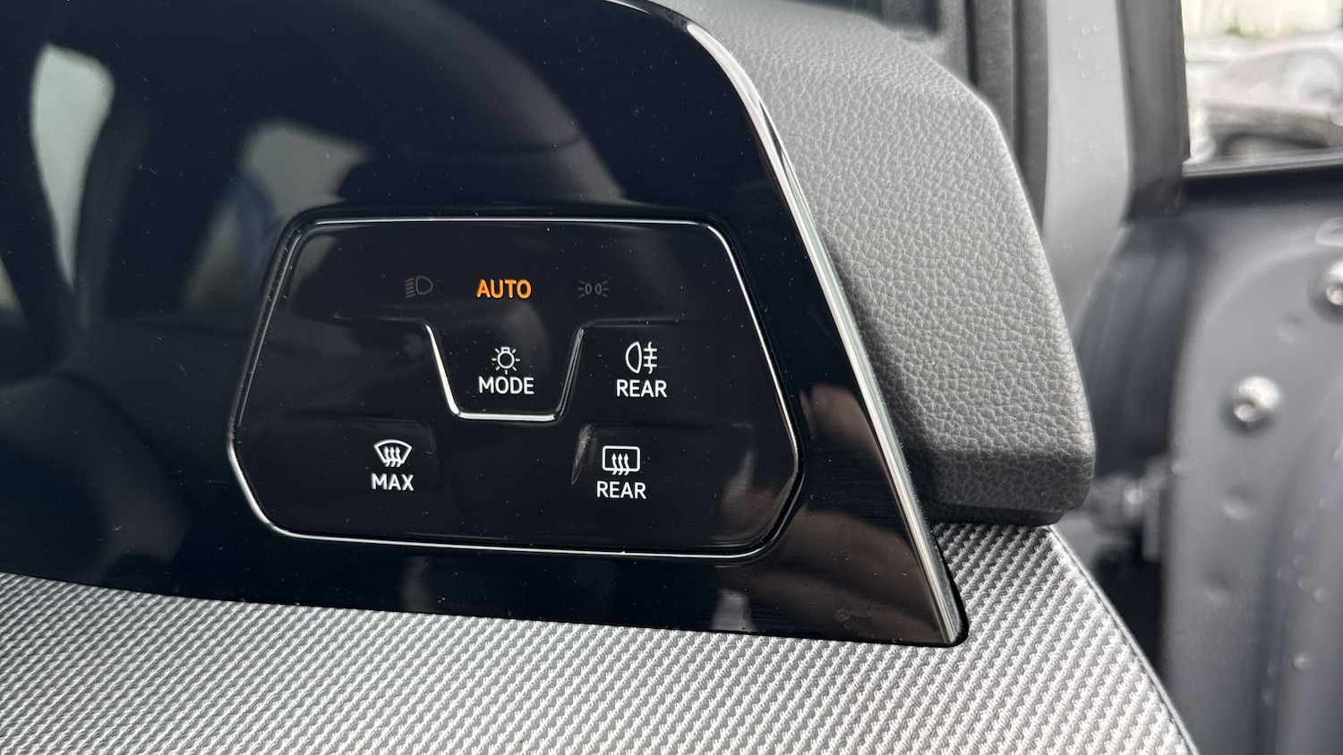 Used Volkswagen Golf 2024 for sale - 76789193: Photo 16