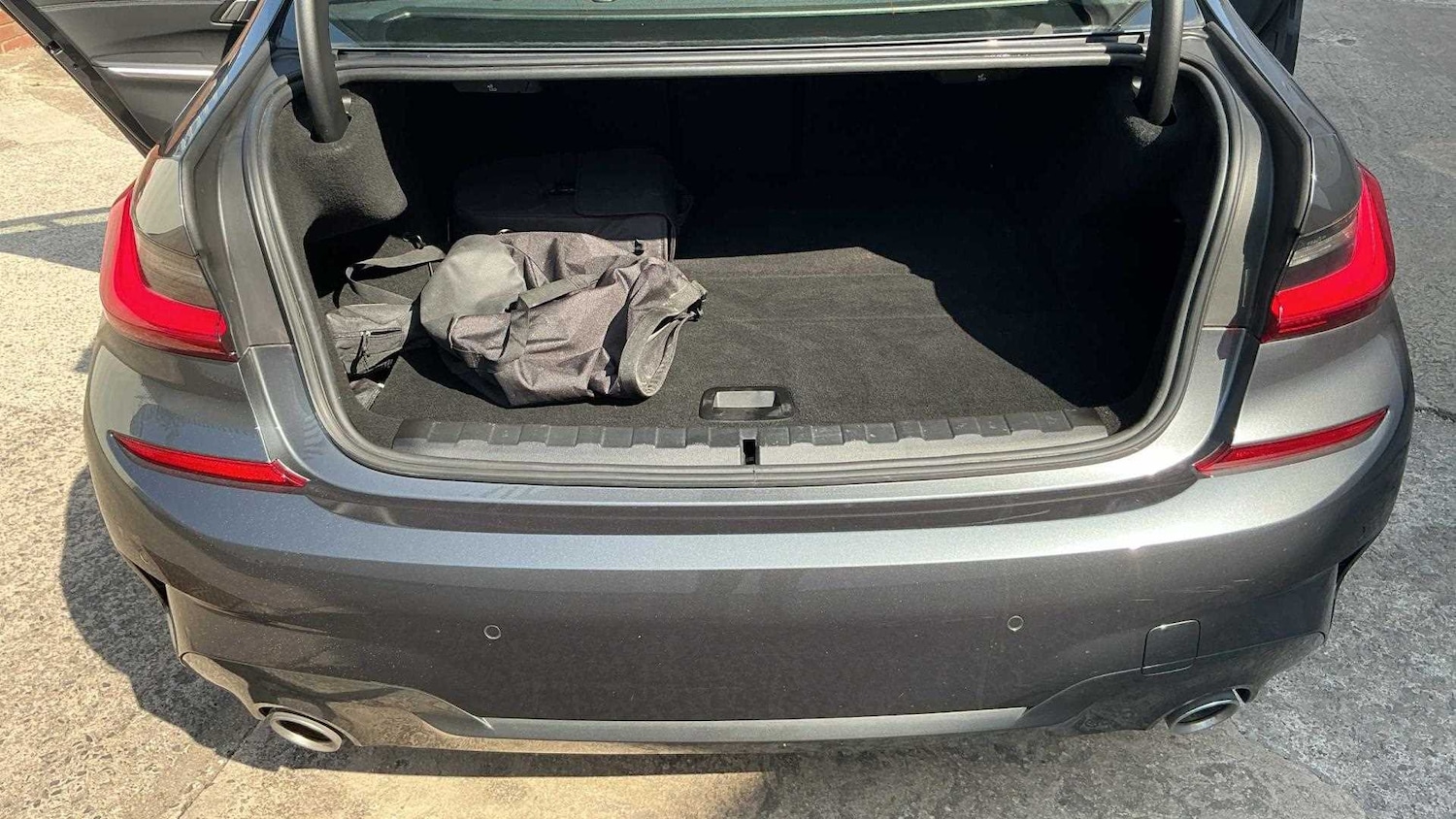 Used BMW 3 Series 2021 for sale - 76661847: Photo 12