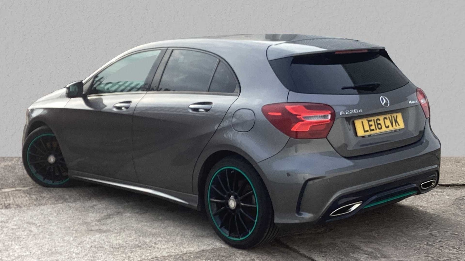 Used Mercedes-Benz A-Class 2016 for sale - 76851571: Photo 3