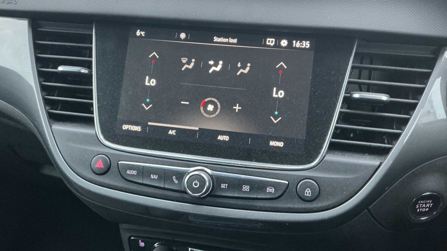 Used Vauxhall Crossland 2022 for sale - 76915985: Photo 17