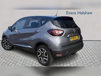 Used Renault Captur 2018 for sale - 79377102: Photo