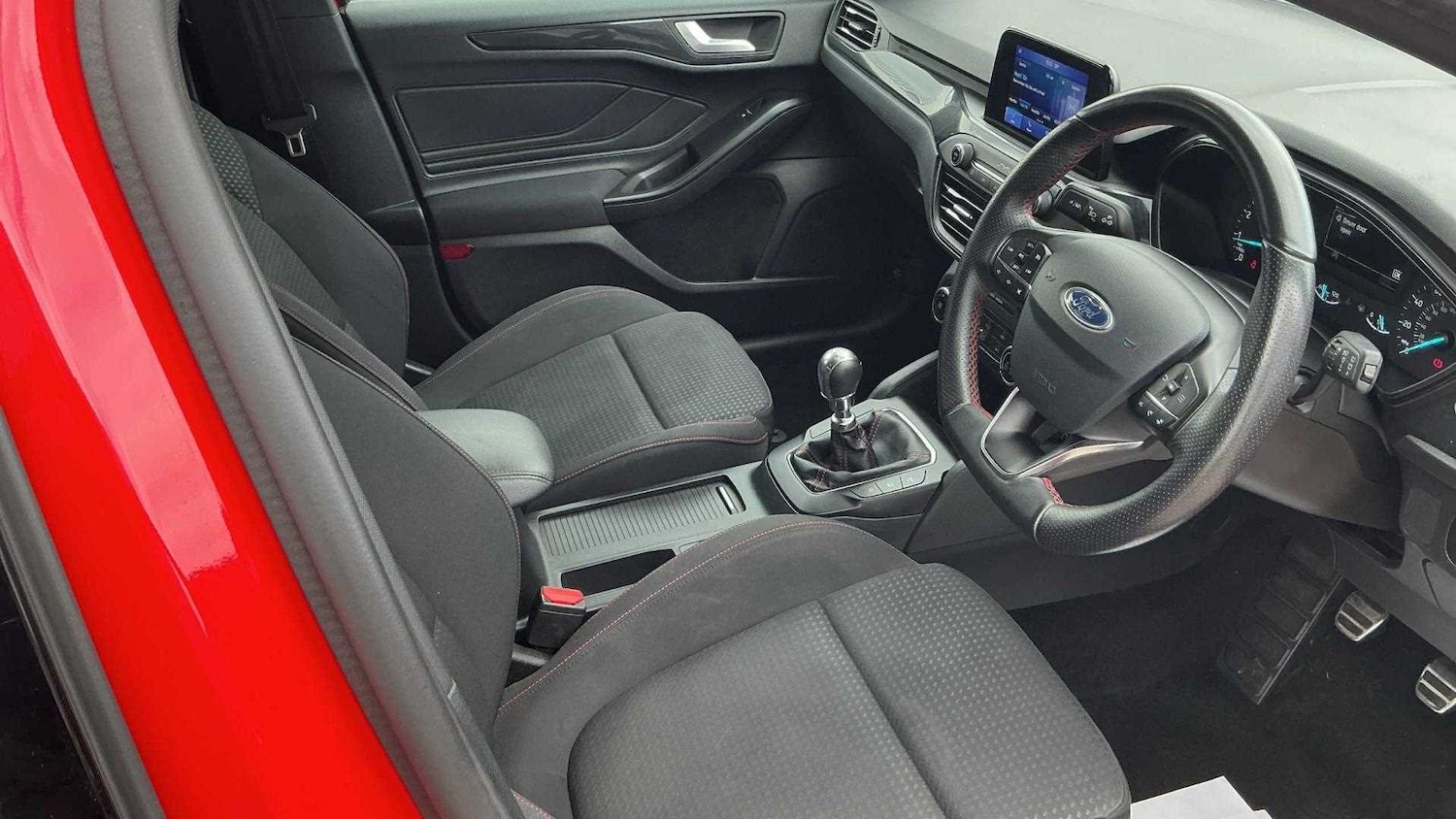 Used Ford Focus 2018 for sale - 75944373: Photo 14